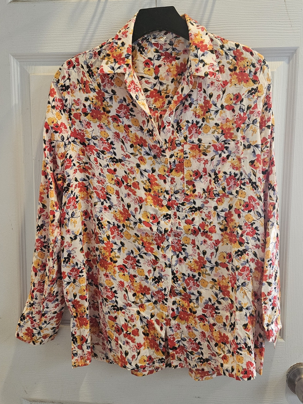 Womens En CREME Floral Button-Up Blouse in White, Red & Yellow